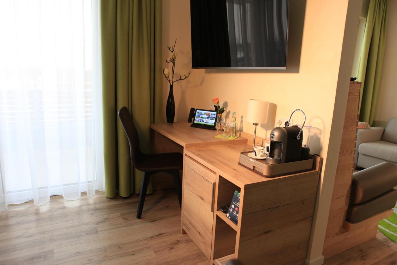 Bachhof Resort Hotel Kirchroth Bagian luar foto