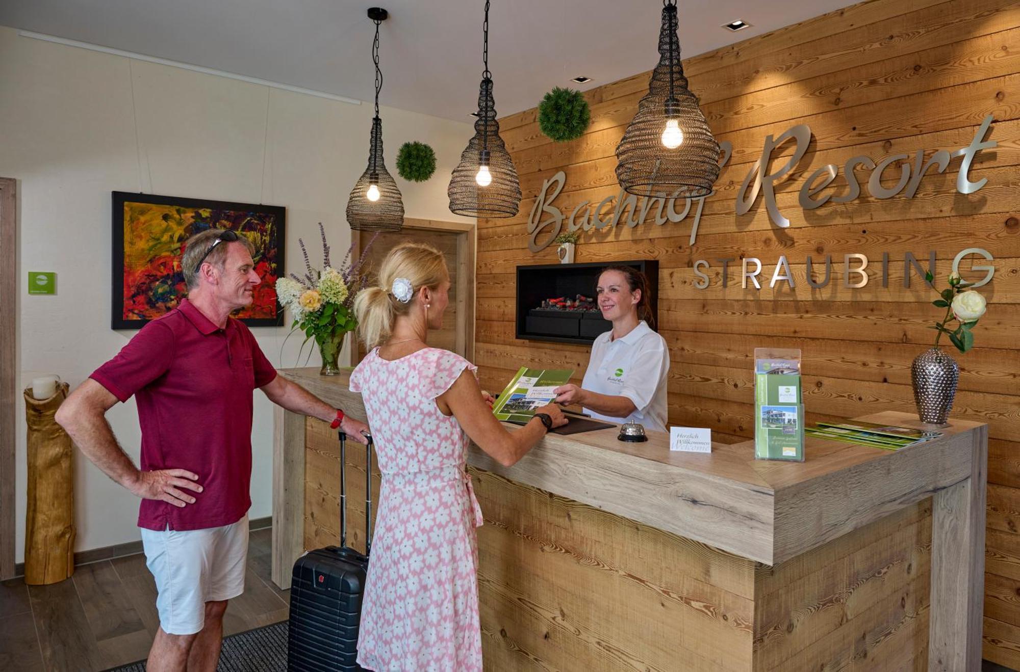 Bachhof Resort Hotel Kirchroth Bagian luar foto